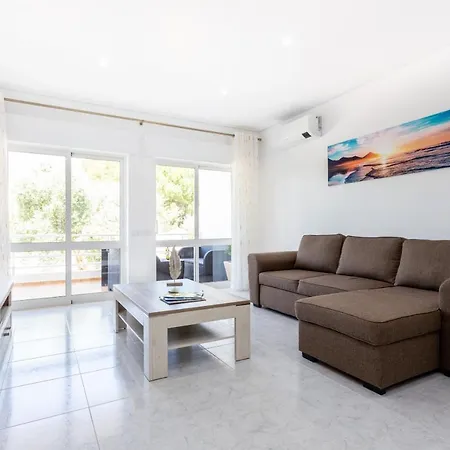 Downtown Lovers By Seewest Lagos